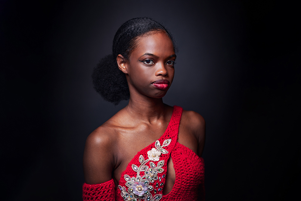 Photo portrait de mode mannequin femme pour bookphoto et book photo, photo prise par alexandre escudero photographe grenoble